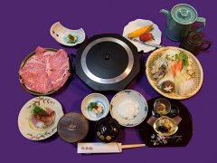 小山市の老舗の和牛料理(ステーキ・しゃぶしゃぶ・すき焼き)のお店「二本松」。しゃぶしゃぶ会席の画像。